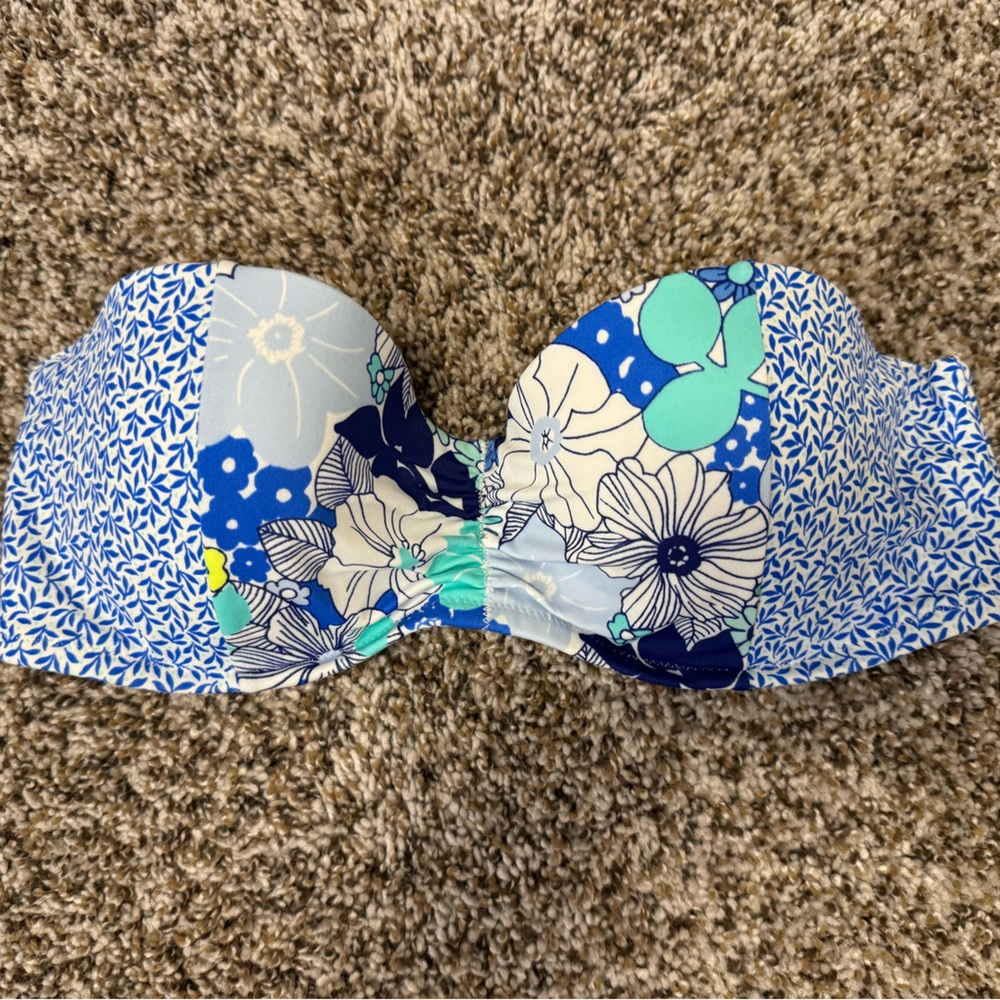 Victoria Secret Push Up Strapless Swim Top